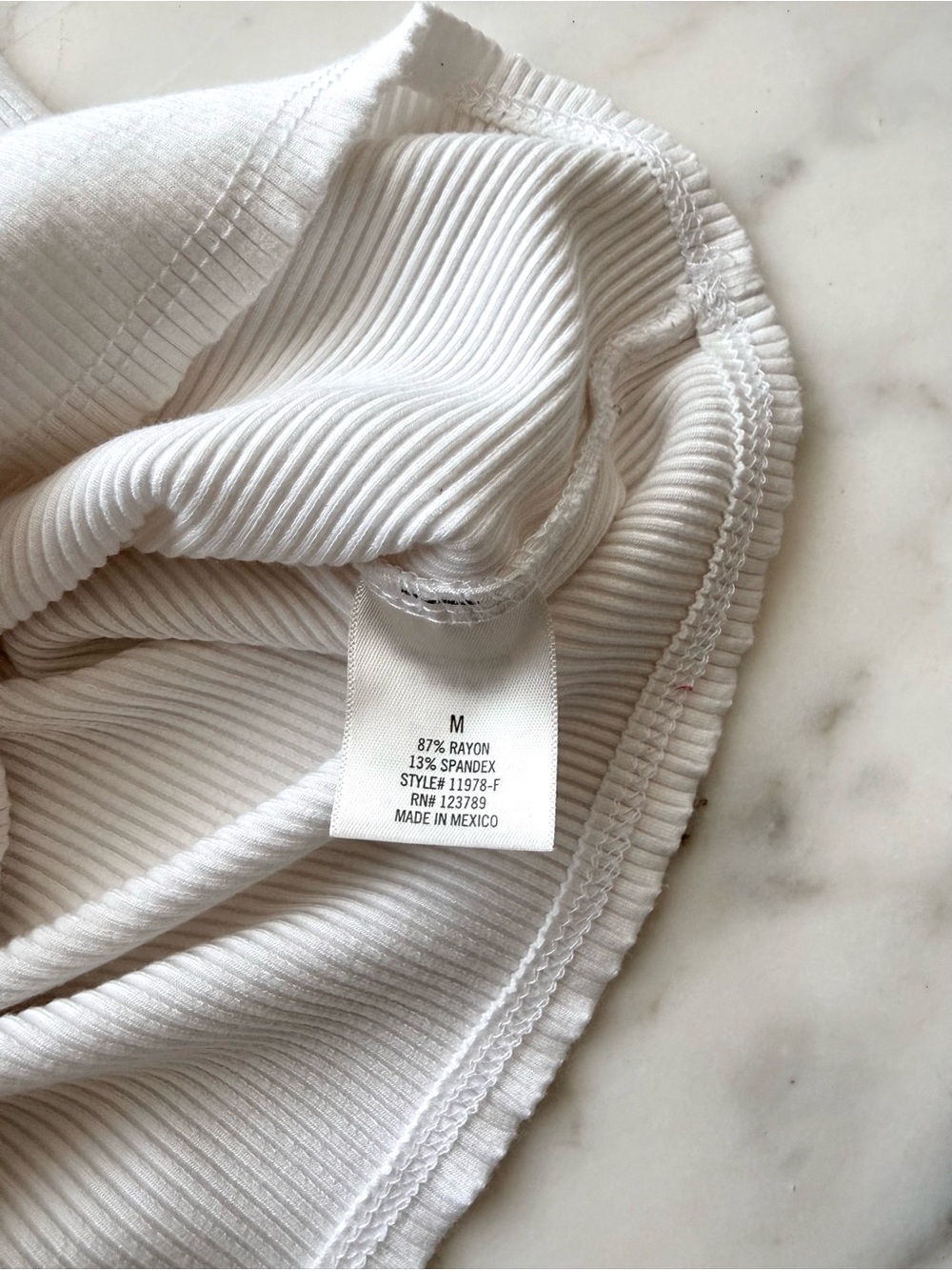 Alya White Ribbed Ruffle Flutter Sleeve Top • Sz M - Picture 4 of 5